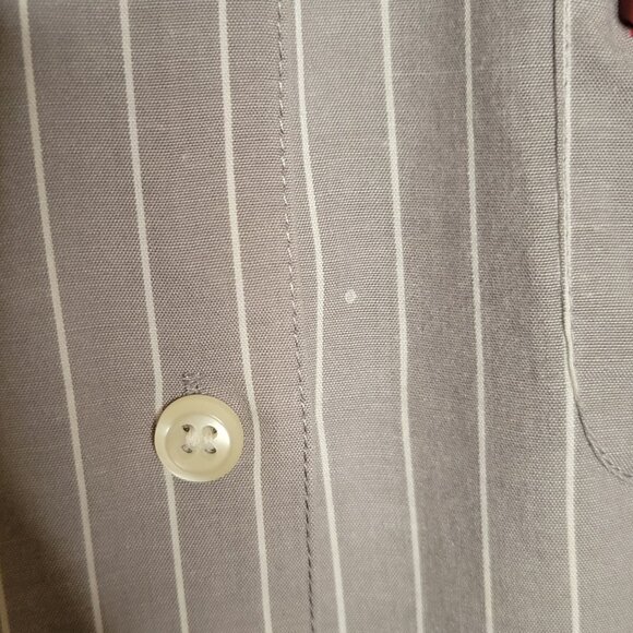 Karen Scott XL Women's Long Sleeve Button-Down Shirt Fruit & Butterflies - Picture 7 of 8